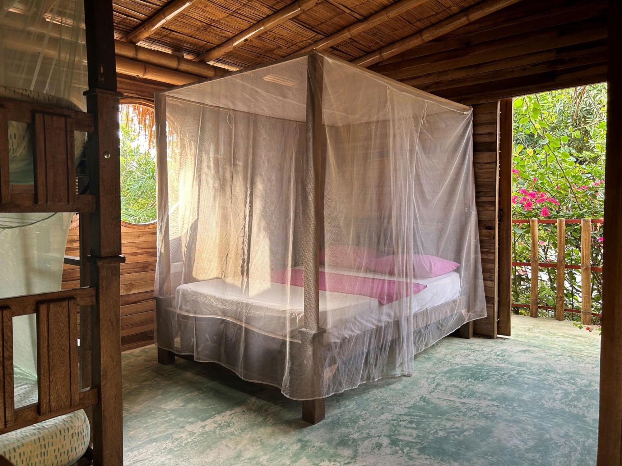 Hostal Corazon De Tagua Palomino Bagian luar foto