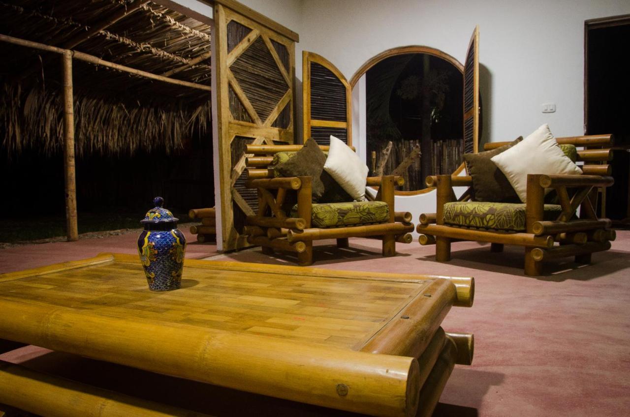 Hostal Corazon De Tagua Palomino Bagian luar foto